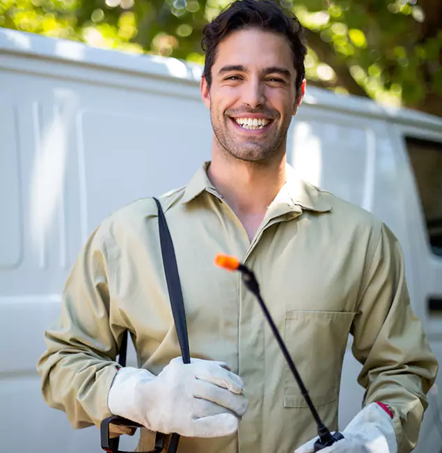 Why West Bloomfield Homeowners Trust West Bloomfield Pest Control Pro for Outdoor Mosquito Control?