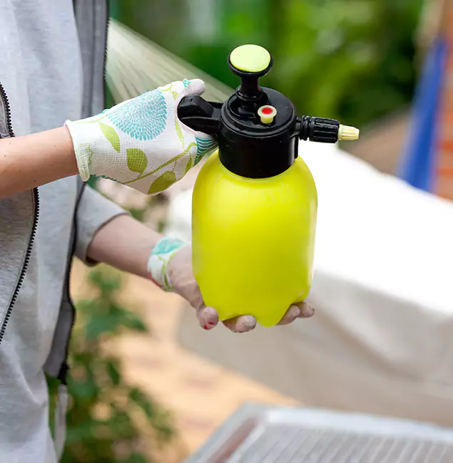Why Choose Us: West Bloomfield Pest Control Pro Termite Spraying Experts in West Bloomfield, MI?